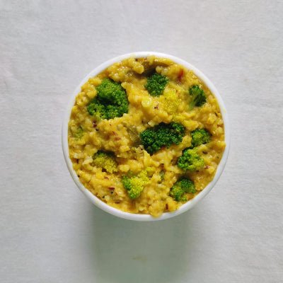 Broccoli Daliya Khichdi – Simrun Chopra