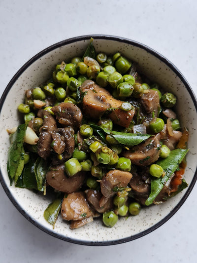 Mushroom Peas with Curry Leaves