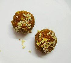 RAJGIRA WALNUT LADDU